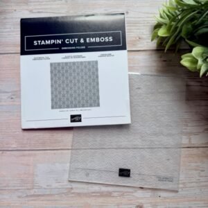 Quatrefoil Tile
